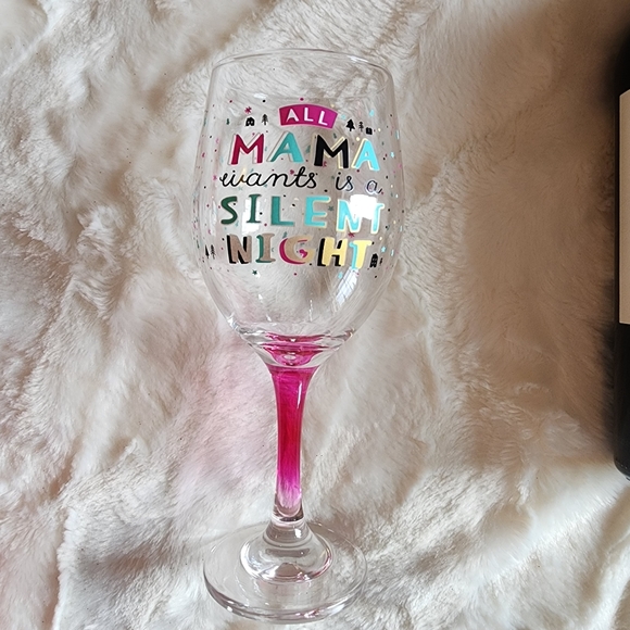 🆕️Flair Christmas Wine Glass - Picture 3 of 12